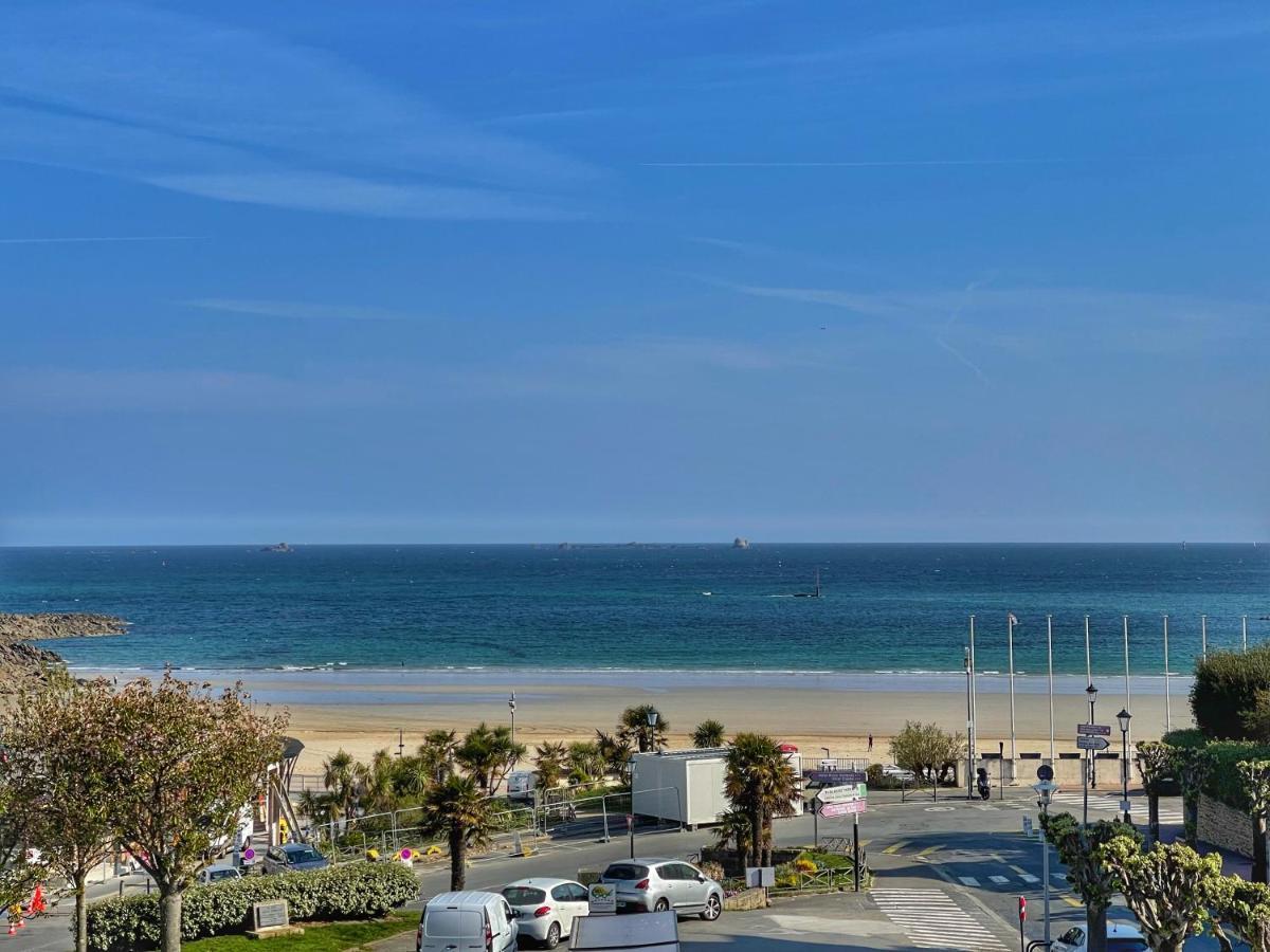 2 Pieces Terrasse Vue Mer Dinard Buitenkant foto